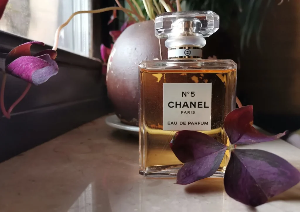 Chanel No 5 Eau de Parfum Chanel