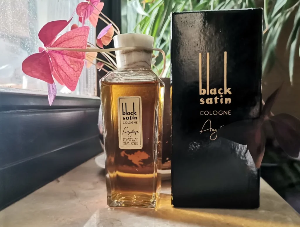 Black Satin Angelique & Co.